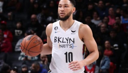 开云体育-研究轮换成篮网后期重点 沃恩：挖掘潜力也要赢球