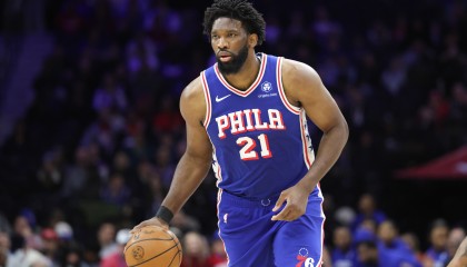 开云APP-76人也干了？恩比德：打奇才我想上但球队不让&amp;我很生气 去问GM吧